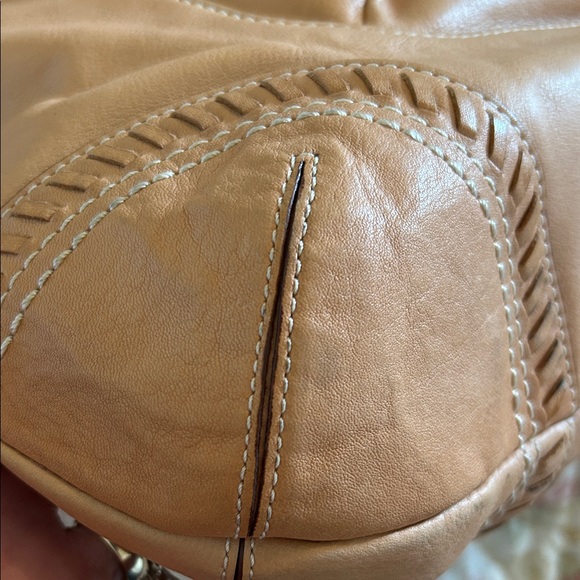 Coach Poppy Whipstich Beige Leather Shoulder Bag - Picture 7 of 16